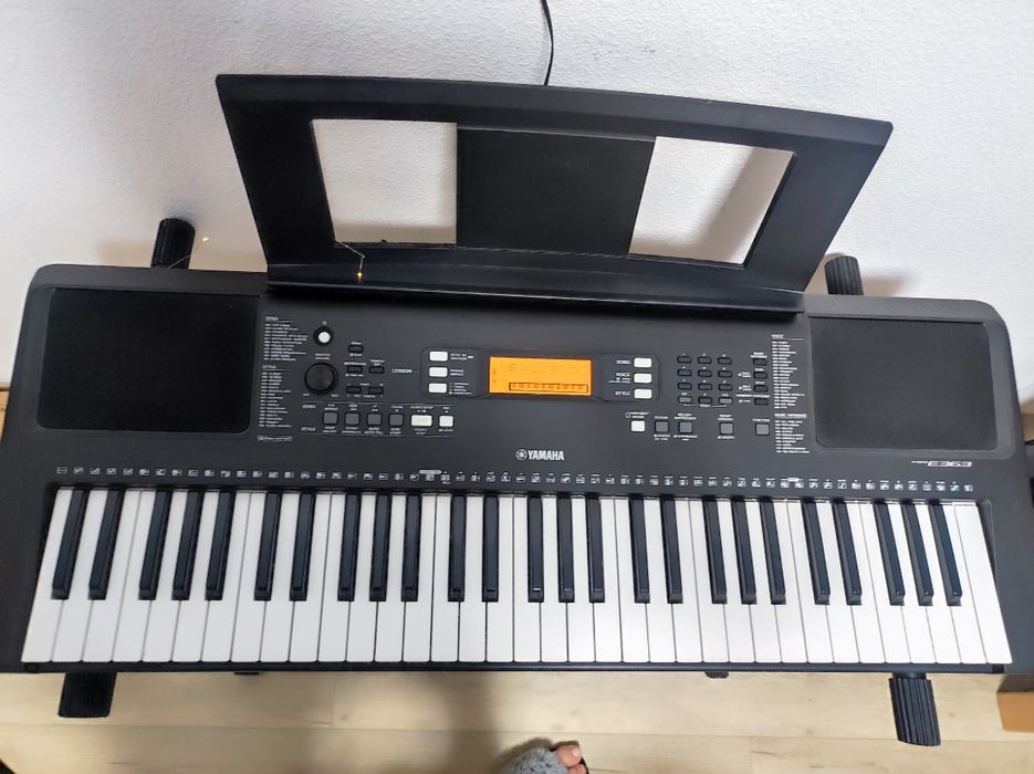 СИНТЕЗАТОР Yamaha PSR-E363
Синтезатор у відмінном