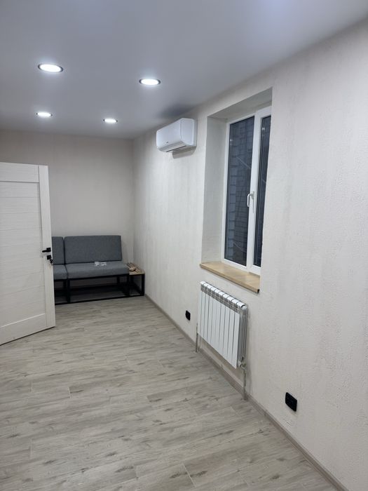 Здам поверх на дві кімнати