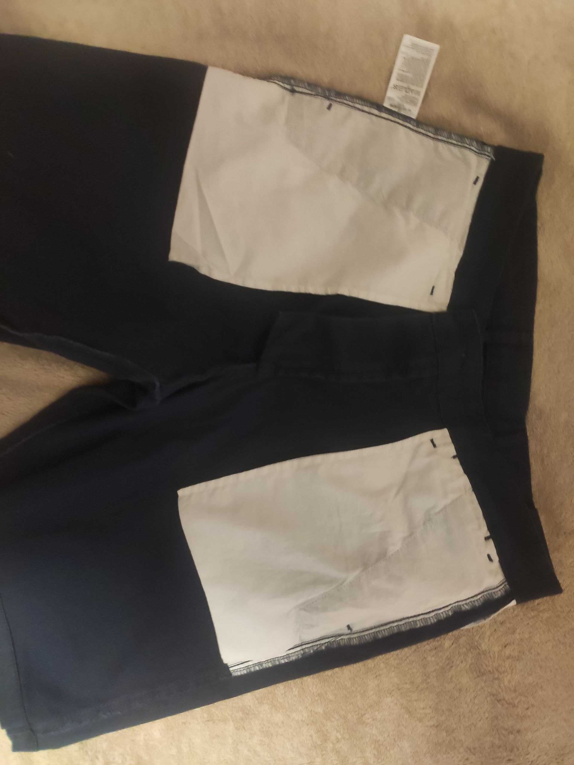 Шорти GAP Essential (Оригінал, нові з біркою)