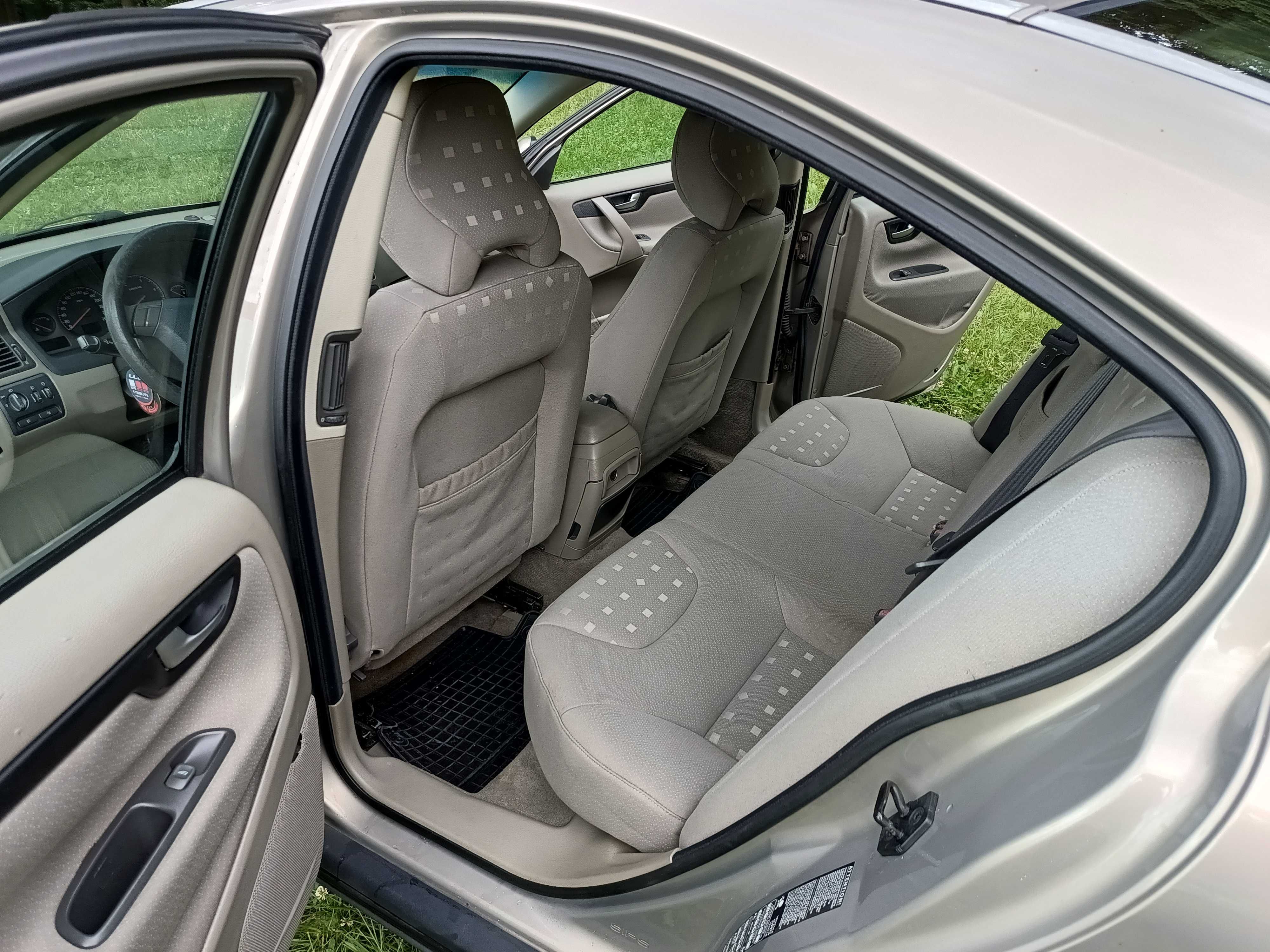 VOLVO S60 2.4D5 2002 r.