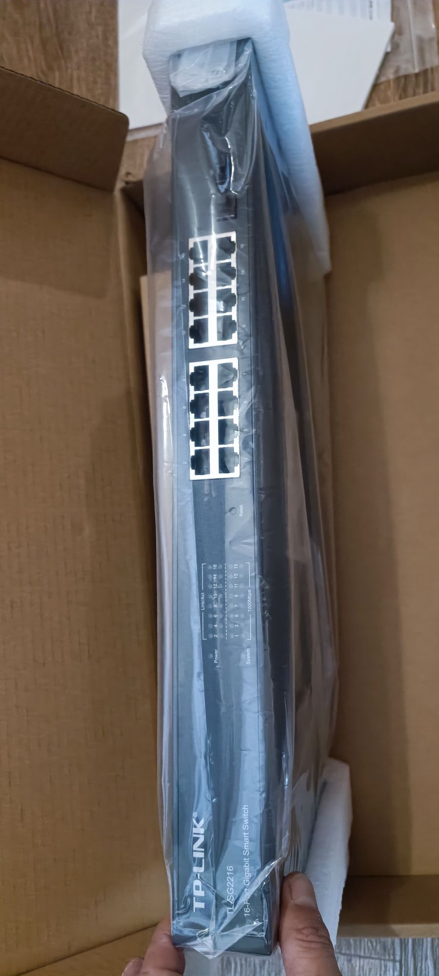TP-Link TL-SG2216 — Комутатор Smart Gigabit Ethernet