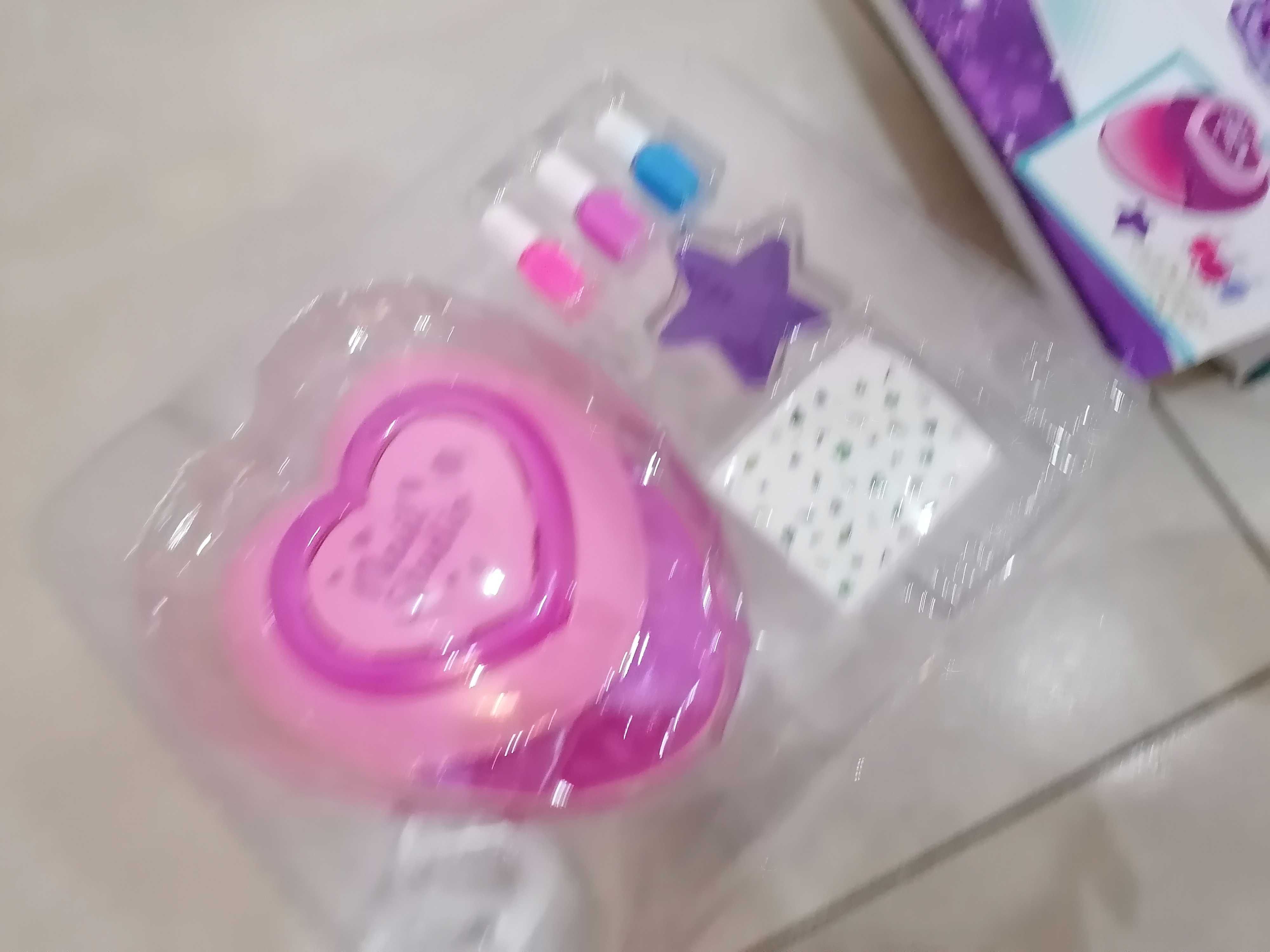 Zestaw manicure zabawka lampa + lakiery 3+