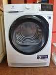 Suszarka kondensacyjna z pompą Electrolux Perfectcare 800 EW8H458BP