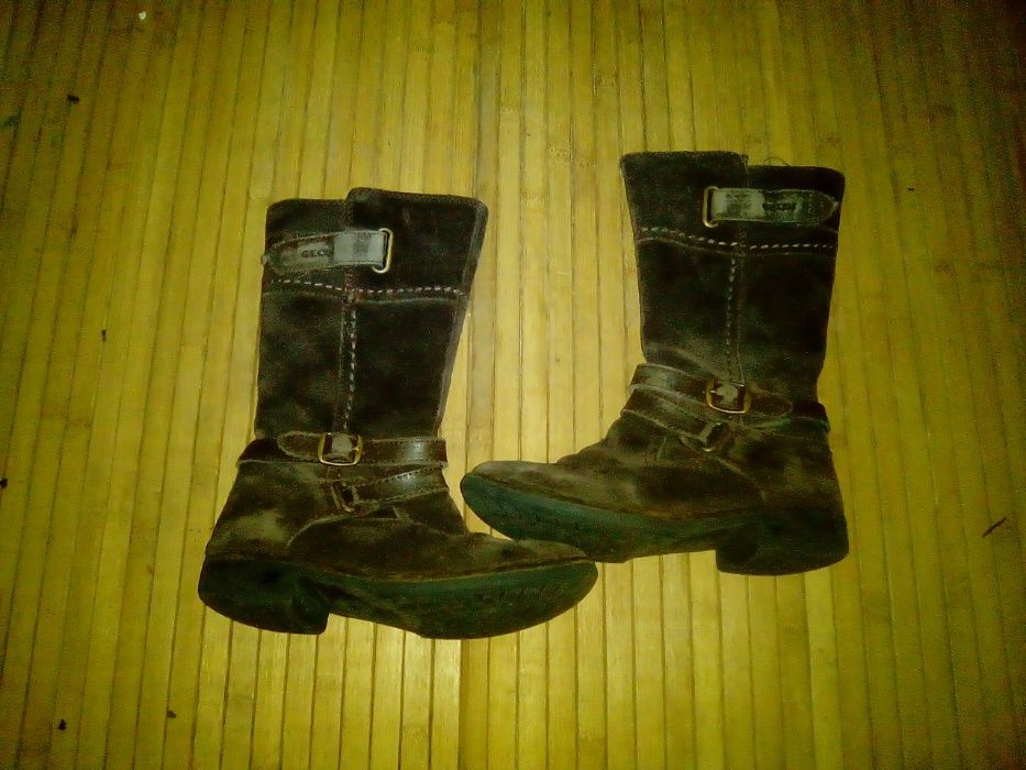 Botas Geox para criança tamanho 31 Oferta de Portes de envio