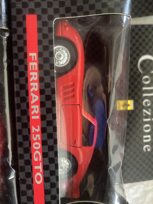 Coleção de 8 Ferrari