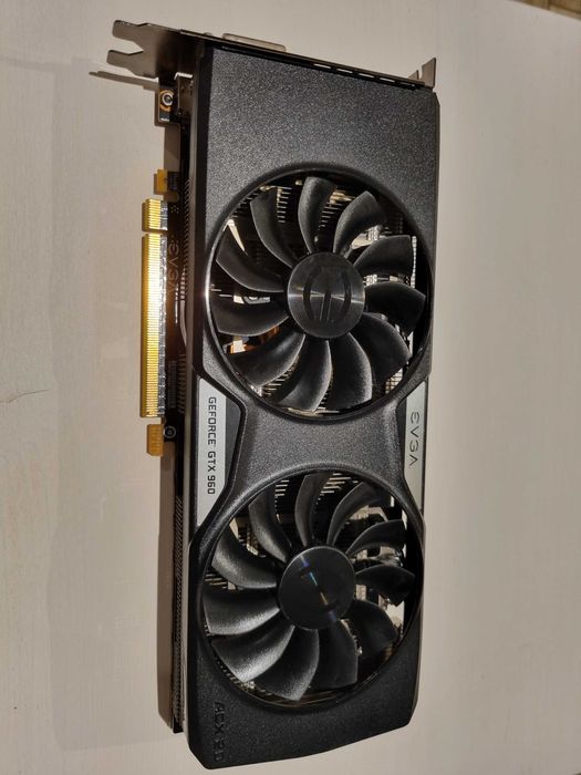 EVGA GeForce GTX 960 4GB SuperSC GAMING ACX 2.0+