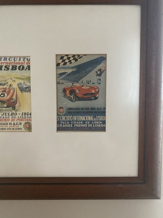 Quadro com bilhetes originais