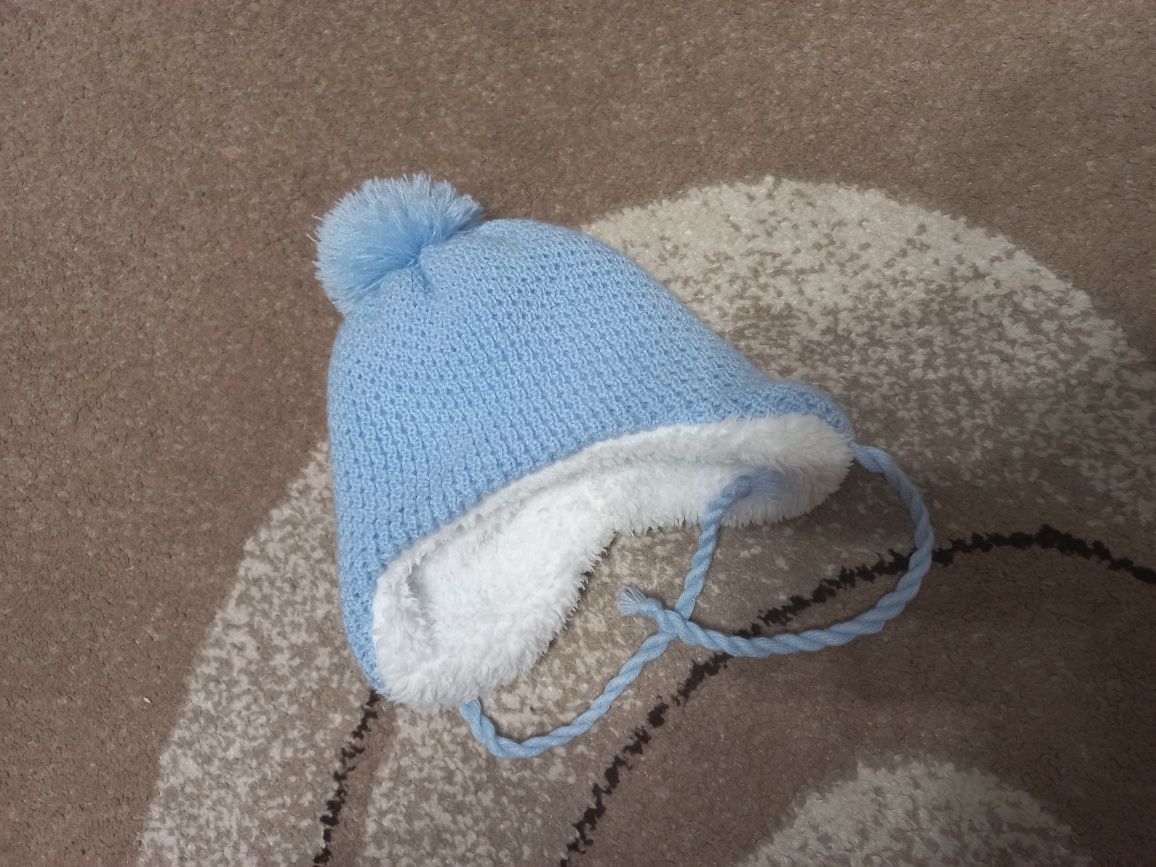 Зимова шапочка для новонародженого