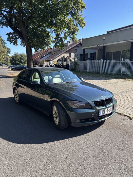 Bmw e90 2005r 163/200km