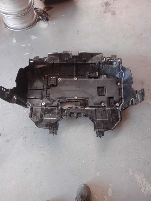 Oslona pod silnik subaru impreza