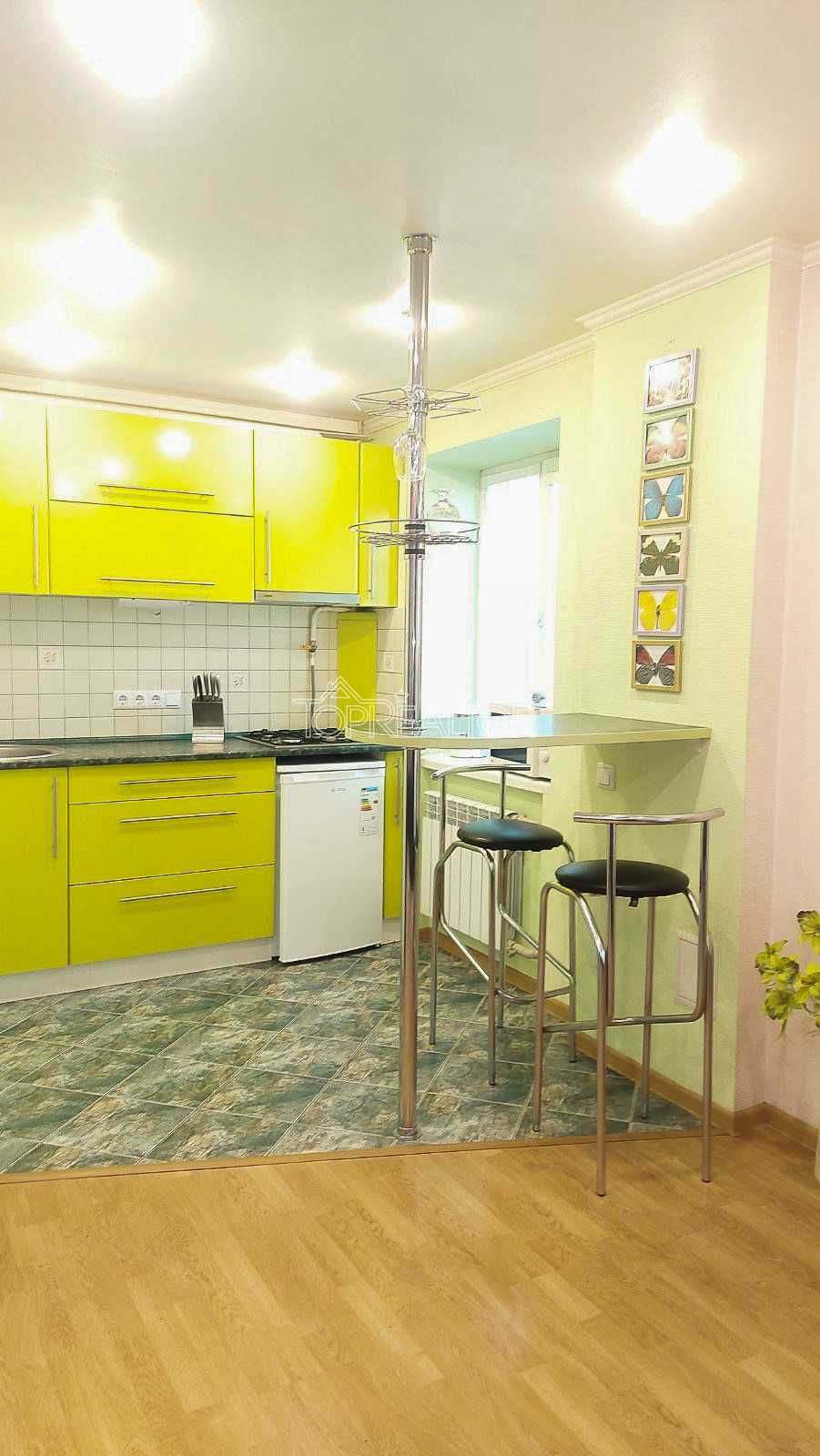 Просп Науки! 2 дом от метро! М 23 Августа! Продам красивую студию 33м2