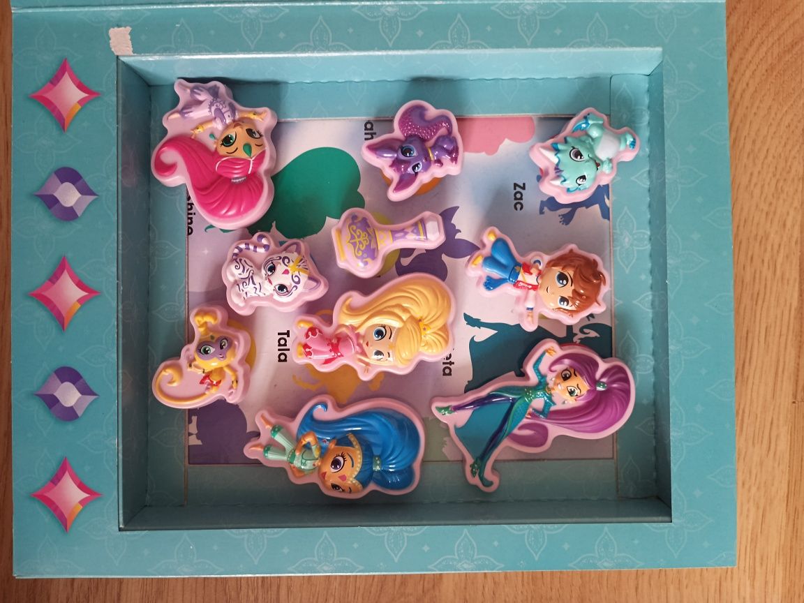 Książka figurkami Shimmer & shine