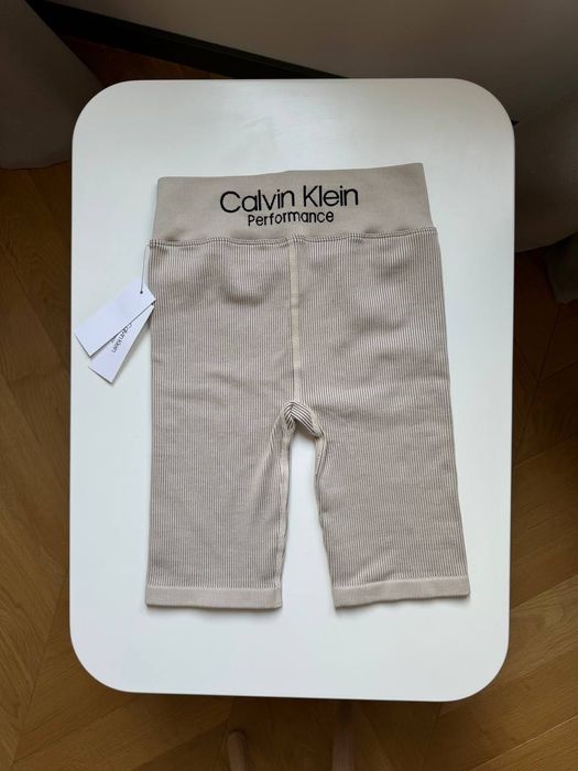 Нові велосипедки в рубчик Calvin Klein  оригінал 100%