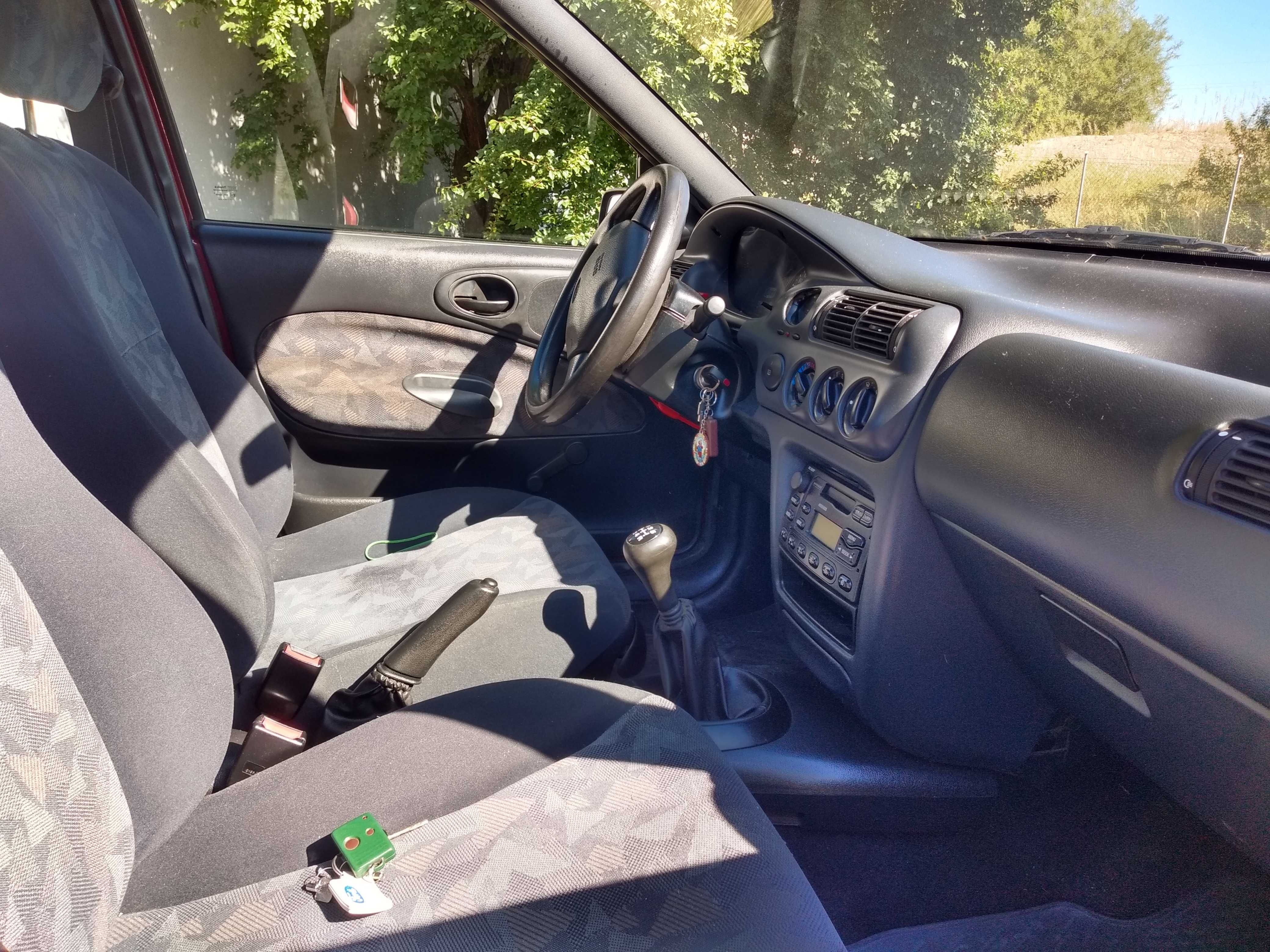 Ford Escort 1.6 90KM Pierwszy właściciel