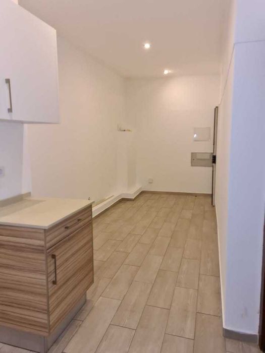 Arrenda-se T1 Almada