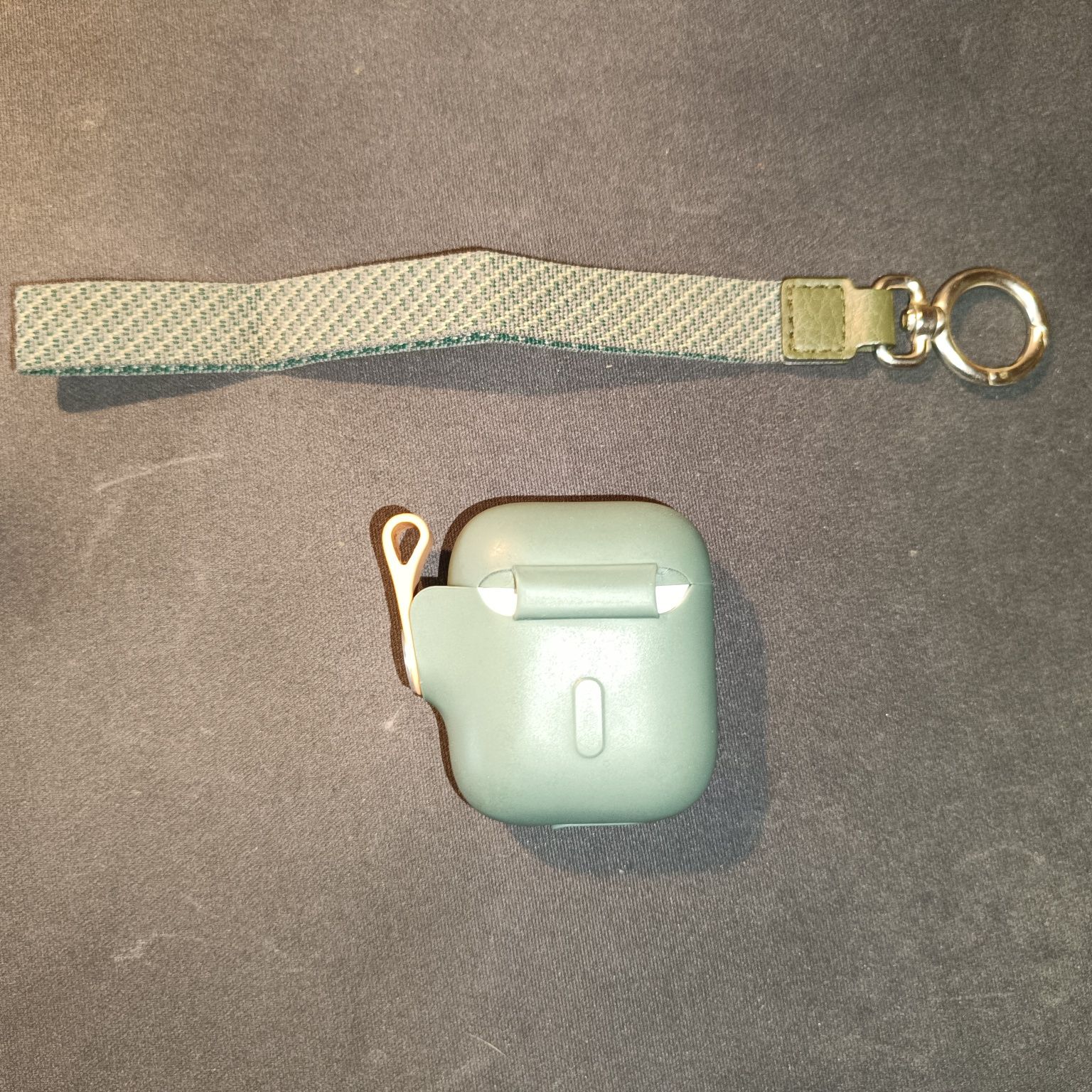 Чохол на кейс від AirPods 2 / AirPods 2 Case Cover