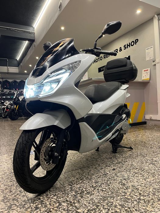 Honda PCX em Óptimo estado com 30486 Kms