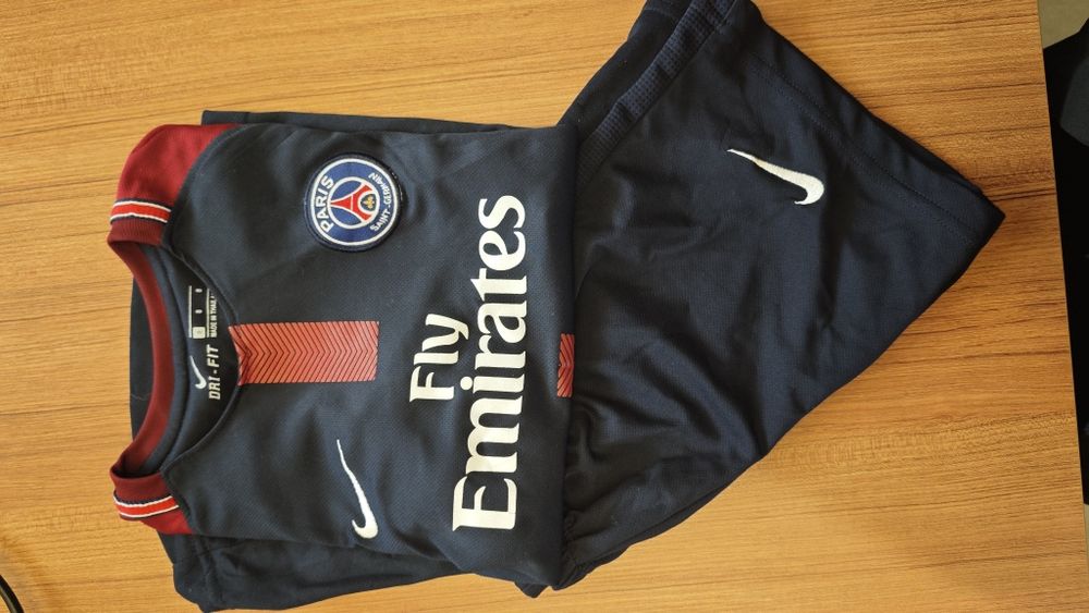 Nike Dani Alves Nike strój sportowy dla chłopca