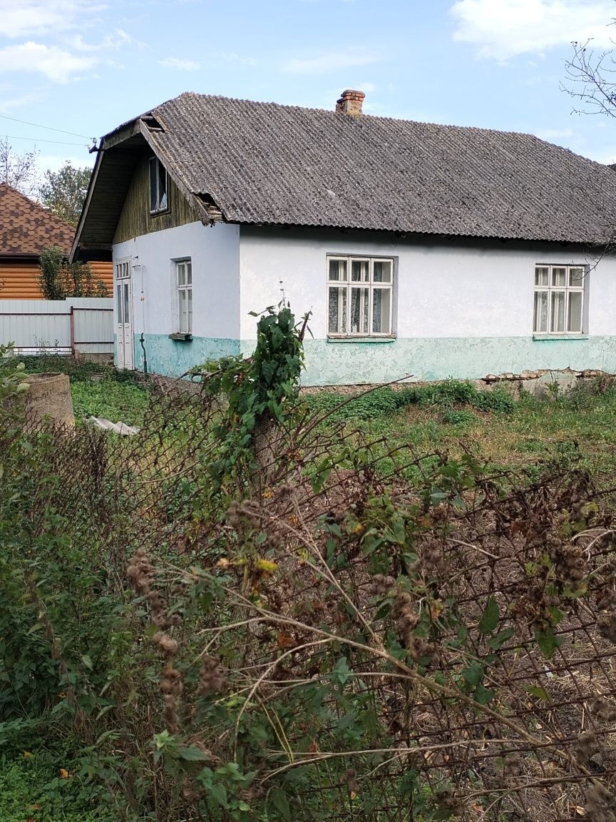Продам будинок, дешево  18 км до Івано-Франківська