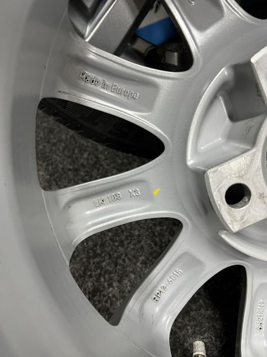 Диски з шинами R15 4/108 Ford Fiesta,Fusion,Focus