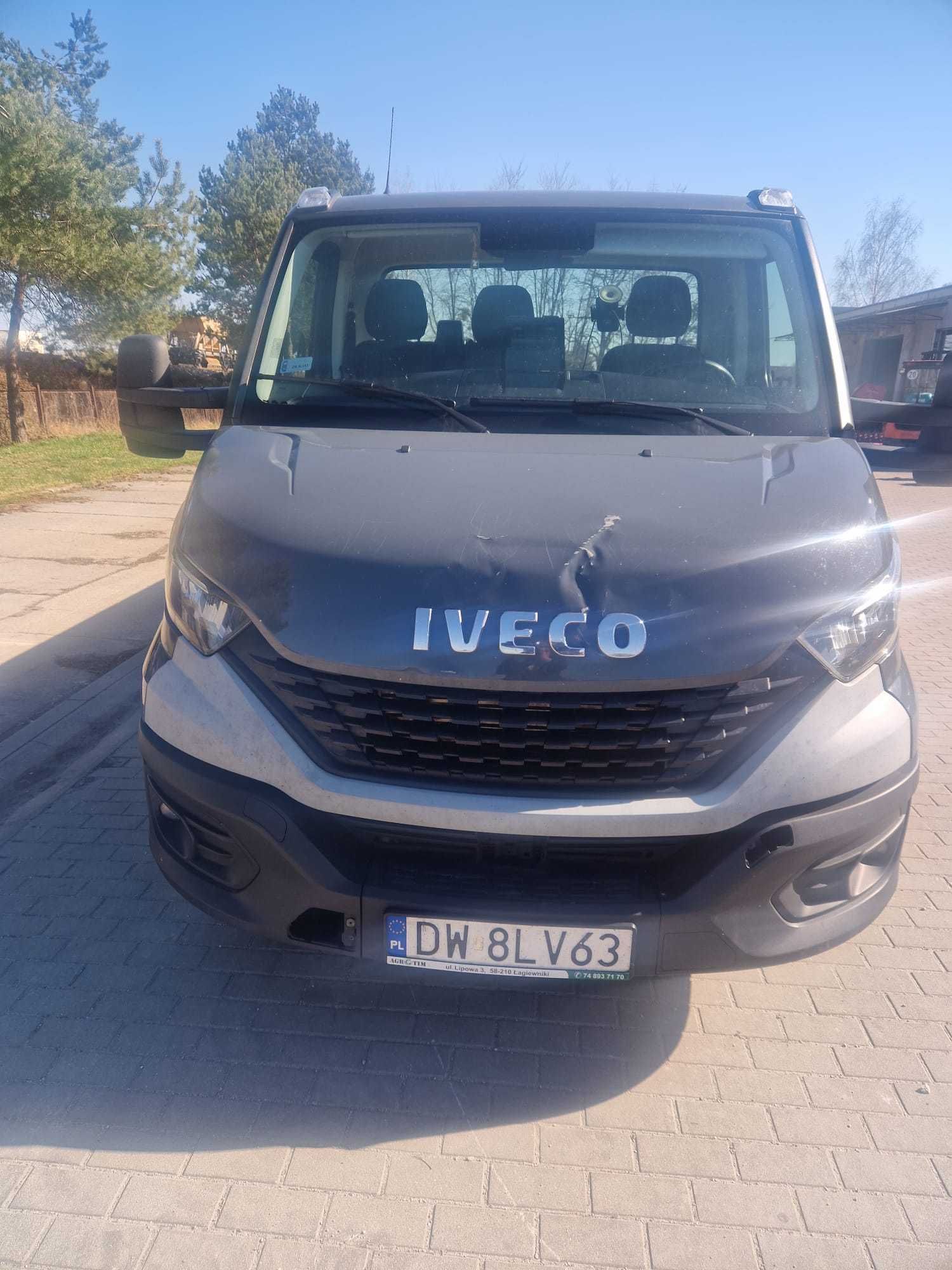 IVECO DAILY 35S18 z zabudową JUSAM + najazdy, 3.0 silnik