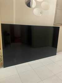 Vendo TV para peças