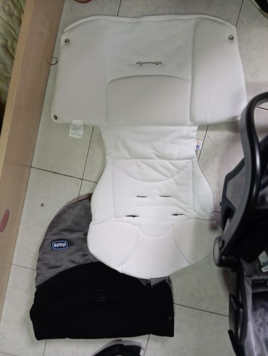 Carrinho e ovo  bebe