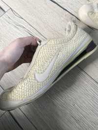 Buty Nike (40/25.5 cm)