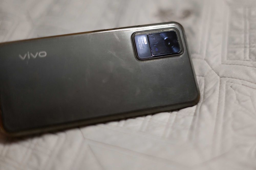 Android Vivo V21e