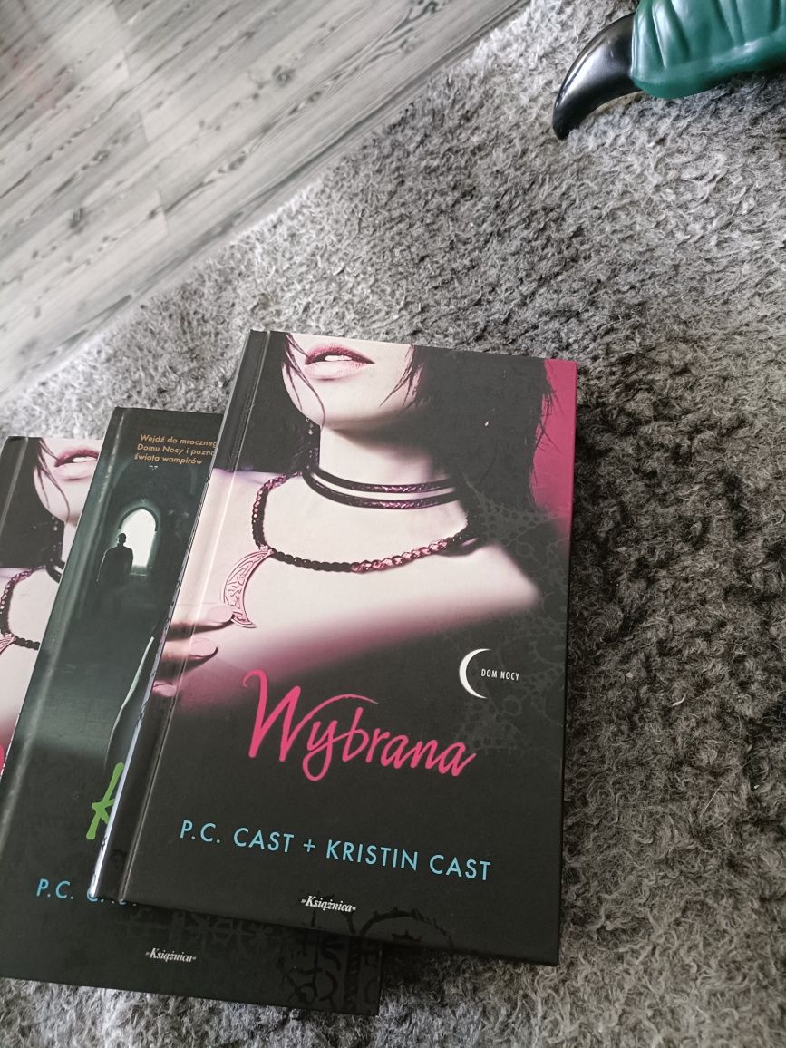 Wybrana p. c i kristin Cast seria dom nocy