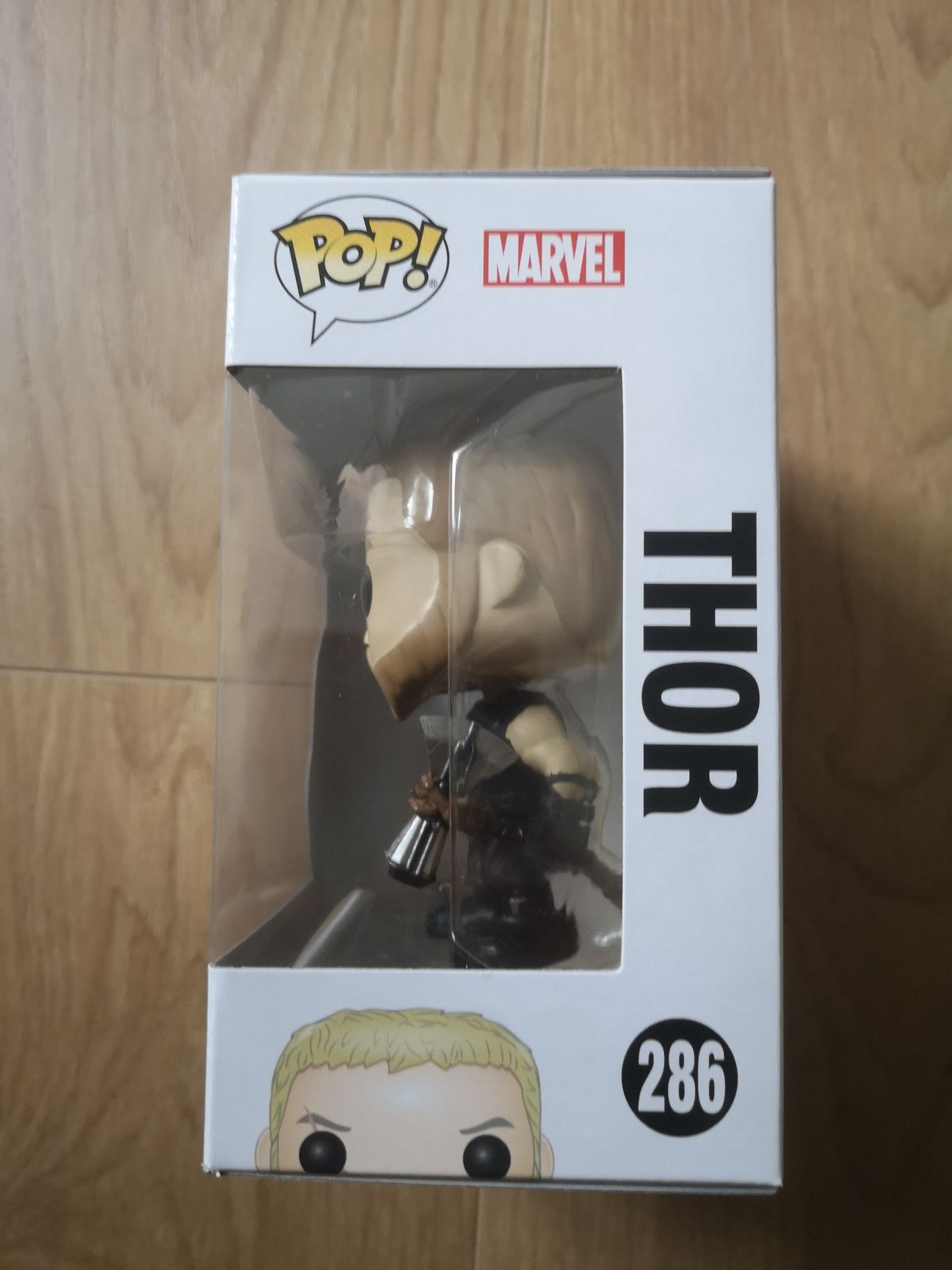 Funko POP Thor 286 - NOVO