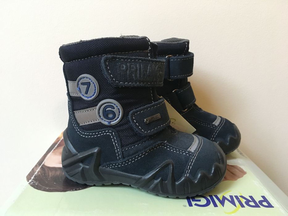 Zimowe buty dziecięce Primigi NOWE