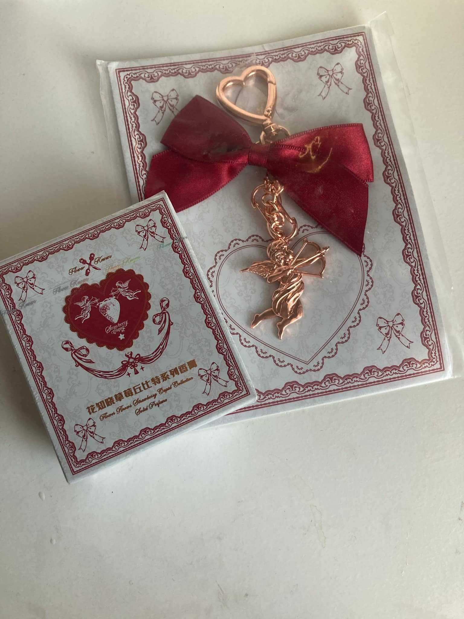 perfumy flower knows Strawberry Cupid perfum w kremie