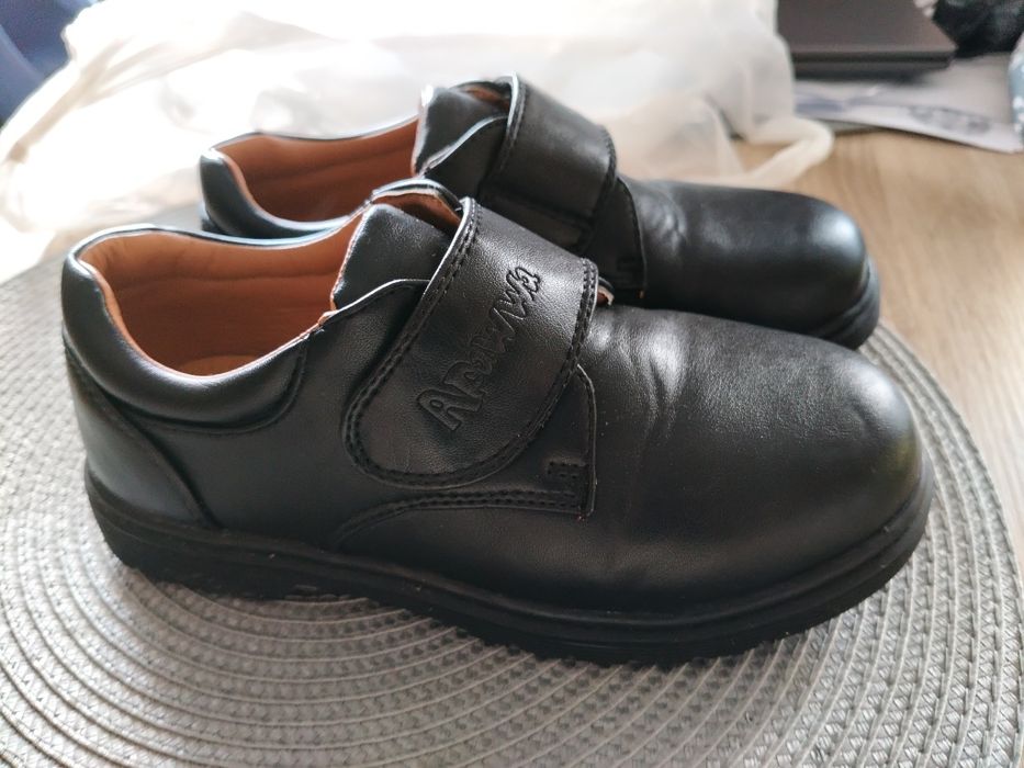 Pantofle buty chłopięce r 33 (20.5)