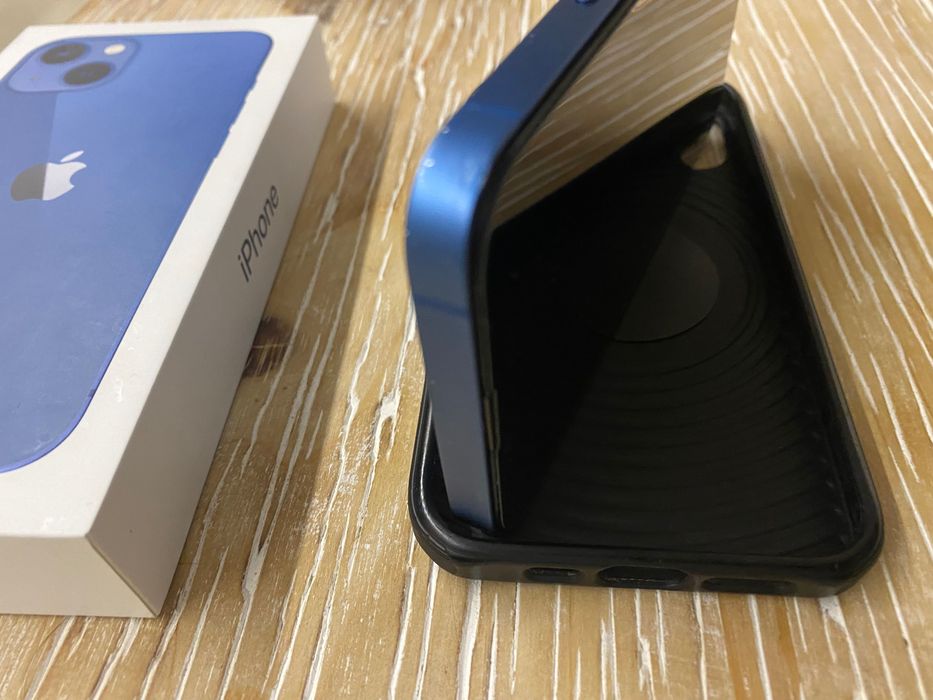 Iphone 13 128G . .