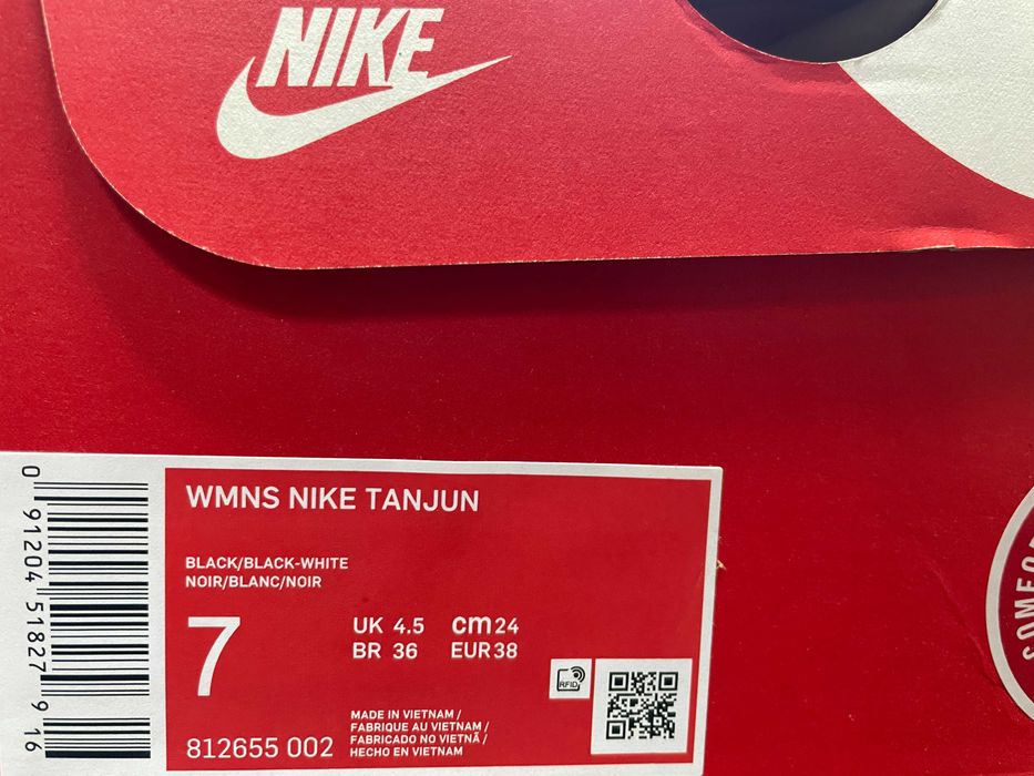 Женские кроссовки Nike Tanjun ОРИГИНАЛ 812655-002