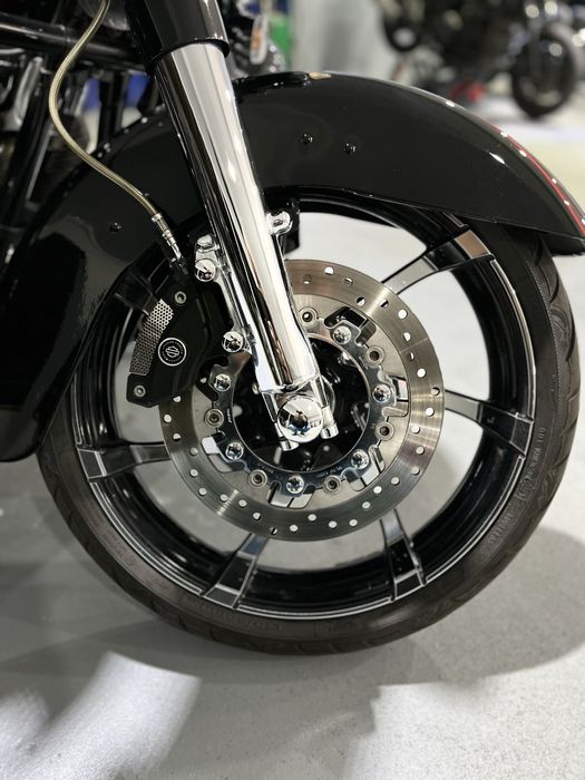 Harley Davidson CVO Street Glide 2011