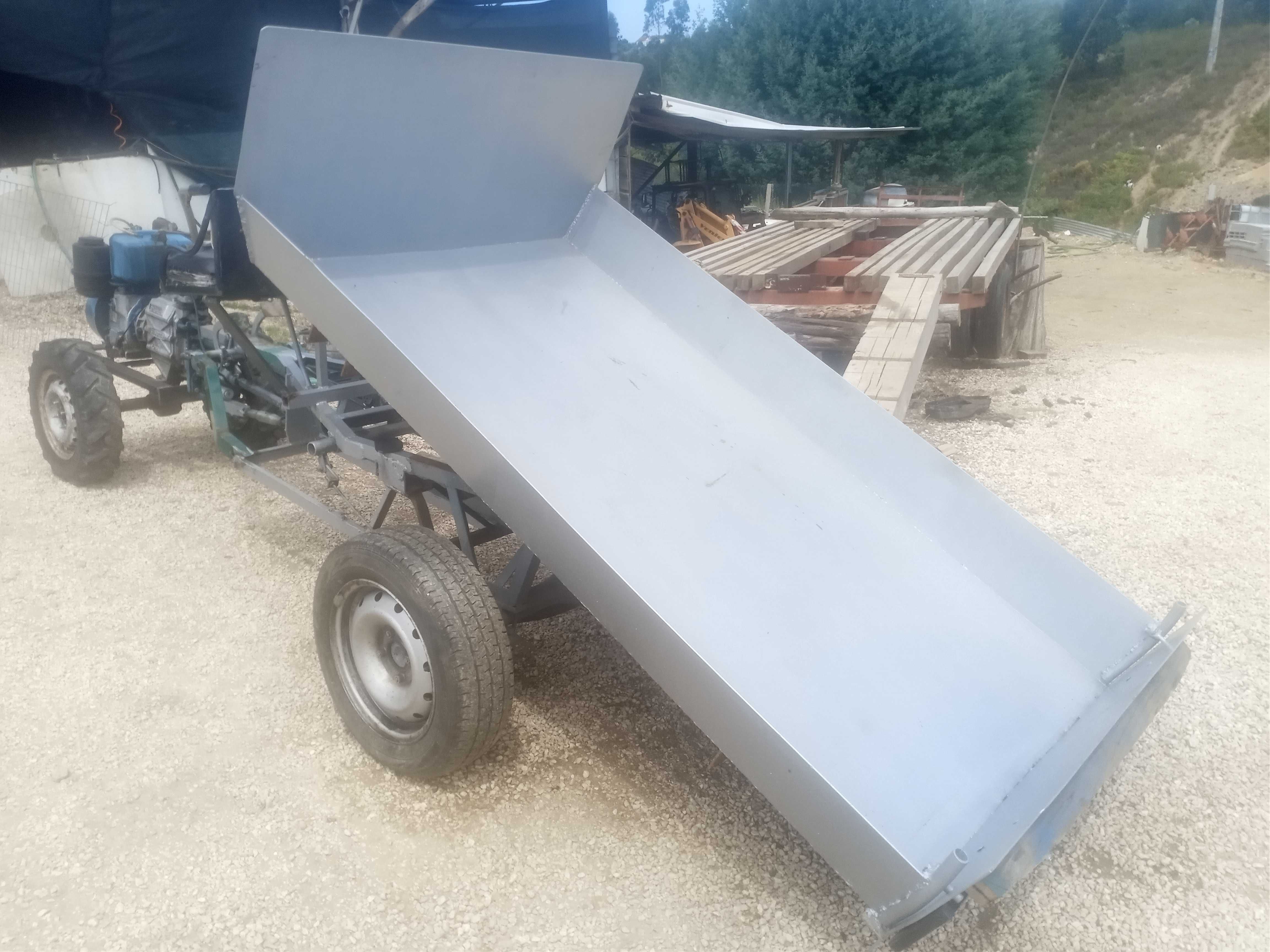 Motoenxada com reboque Casorzo SU4 14 cv modificado