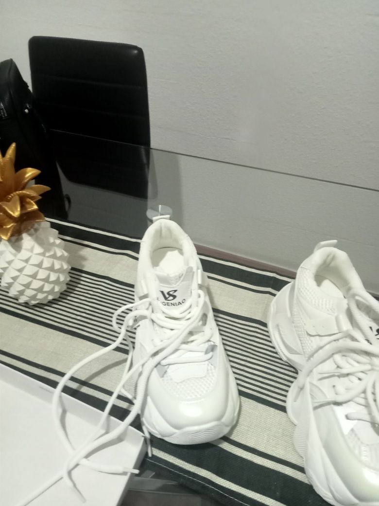 tenis de mulher .