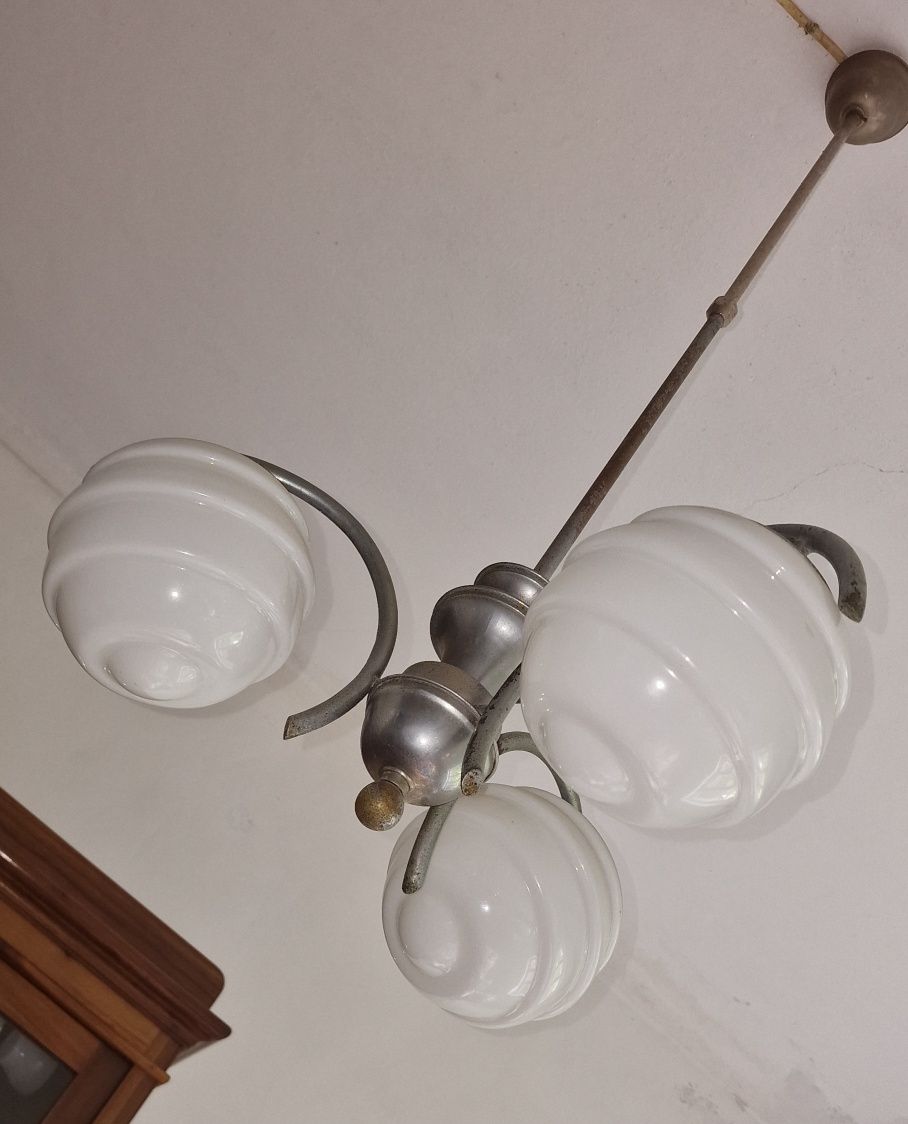Lustre com 3 globos