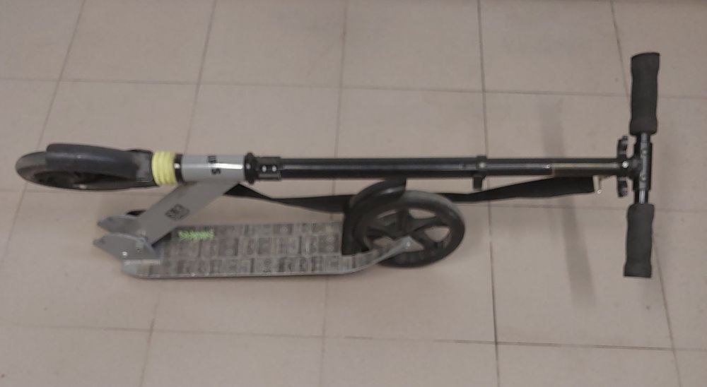 Hulajnoga z dużymi kołami