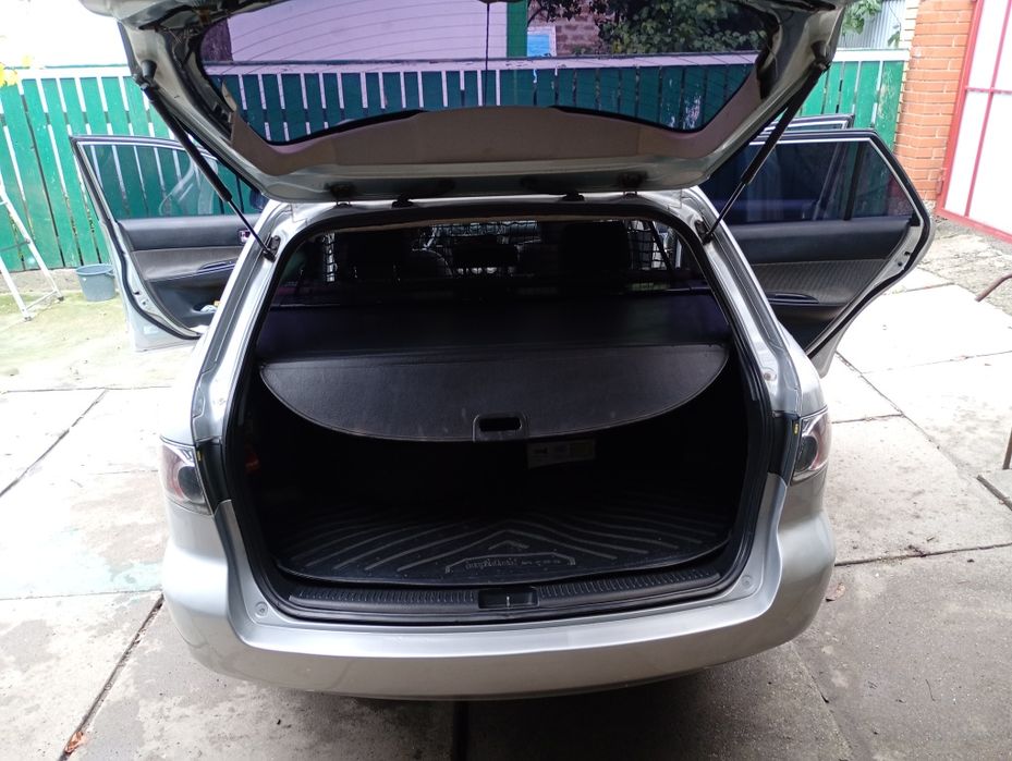 Мазда продаю свое вто.