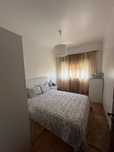 Aluga-se quartos individuais na zona de casal de cambra/lisboa