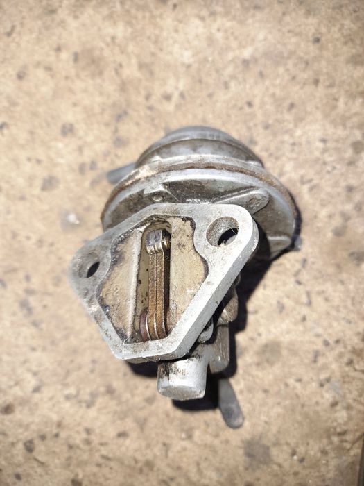 Продам бензонасос москвич 412 оригінал