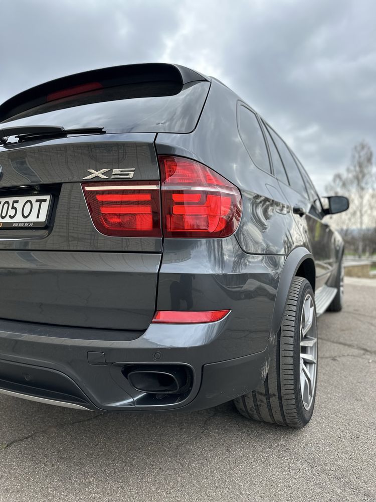 BMW X5 E70 2011 3.0 Бензин