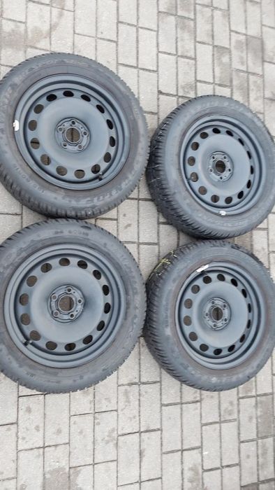 Komplet KOŁ Zima Dunlop 16 VW T-CROSS POLO VI TAIGO KAMIQ IBIZA V VI TOLEDO III IV FABIA IV 6x16 5x100 et35 195/60r16