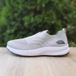 Чоловічі кросівки The North Face світло сірі 11556 ЗНИЖКА ТОП