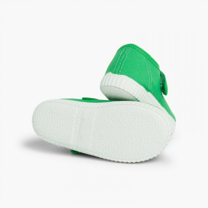 Sapatos lona criança NOVOS - tam 29
