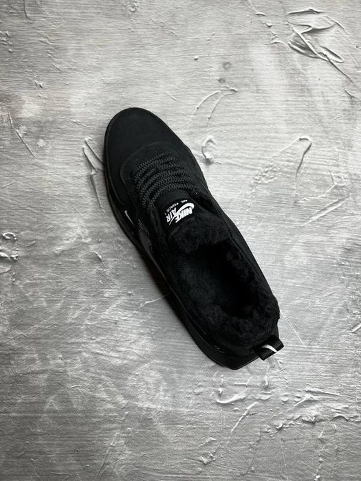 Зимние кроссовки Nike air