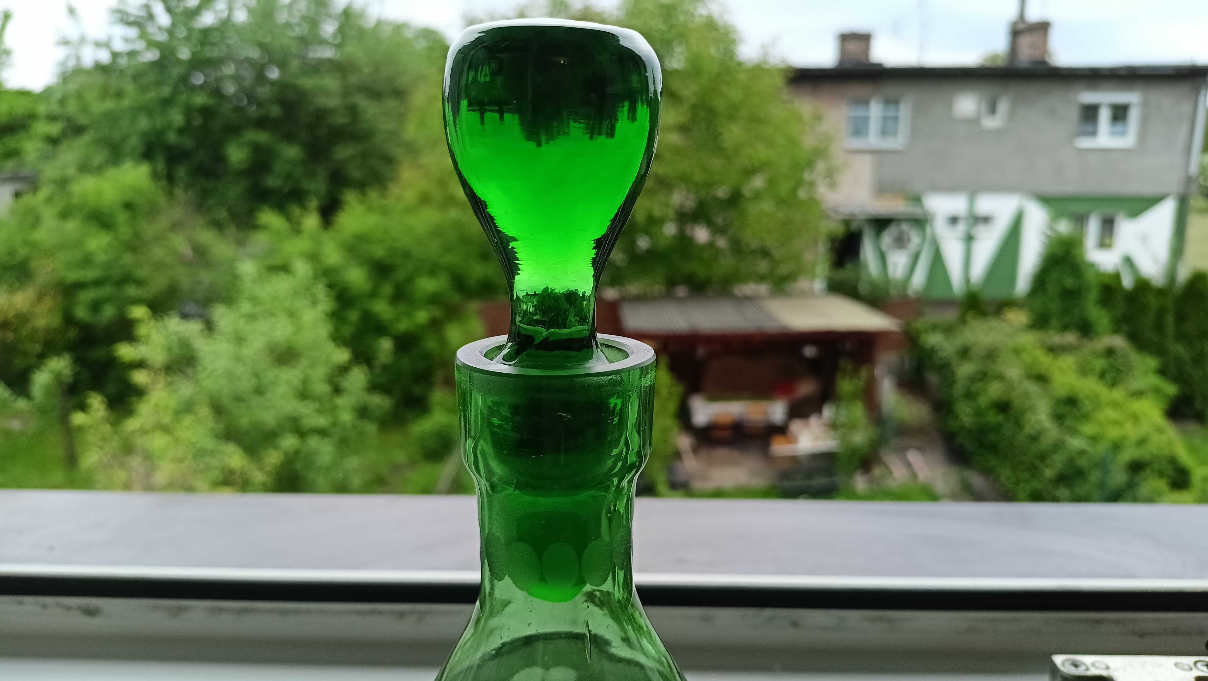 Karafka i kieliszki 6 x PRL, zielony komplet szmaragd